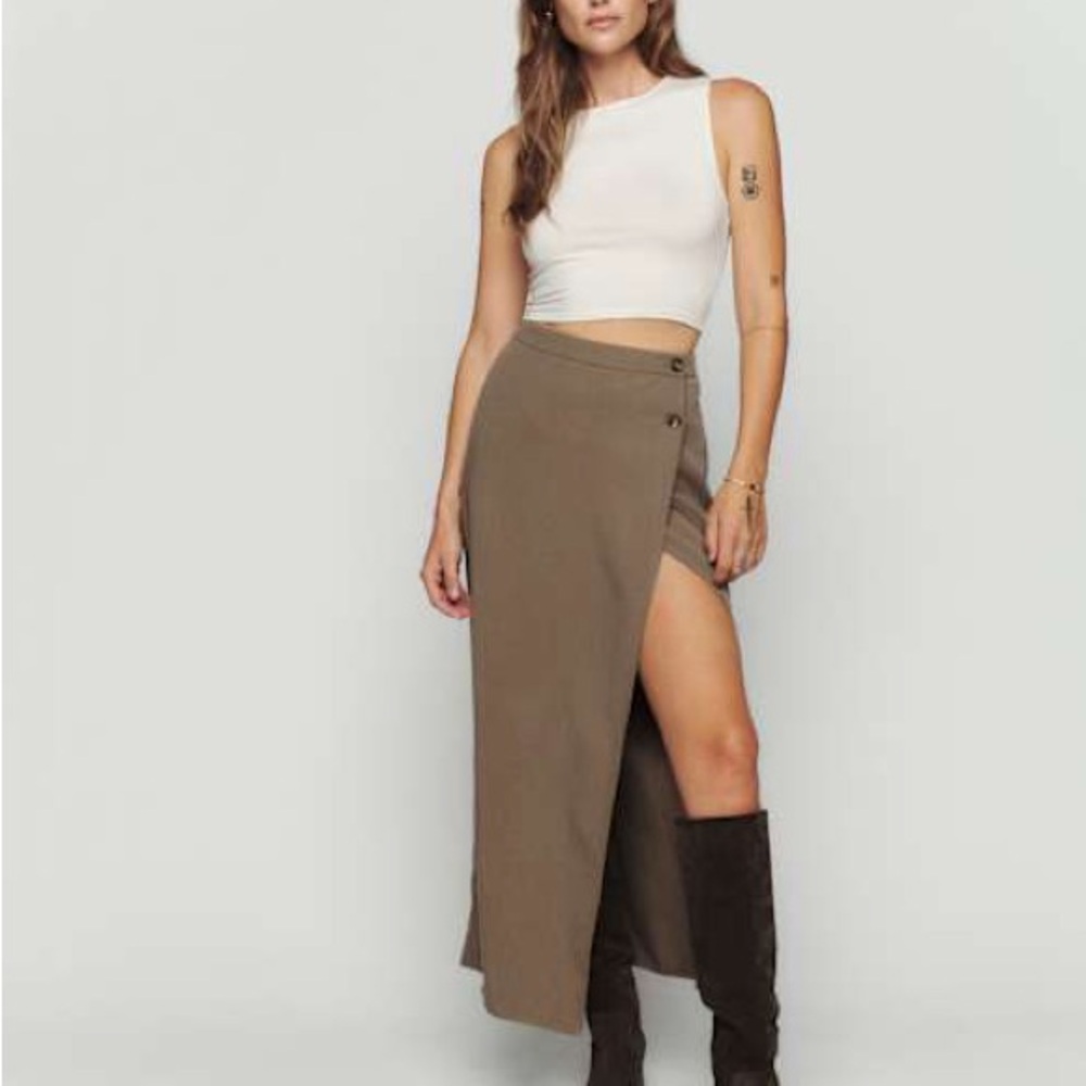 Reformation Skirt Kai Wrap Button Slit Khaki Tan Midi Minimalist Sexy Classic